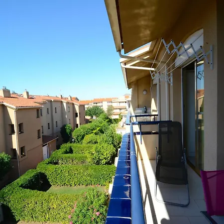 The In Estartit